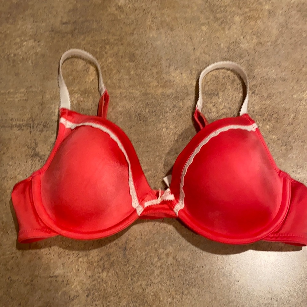 Women’s Aerie bra size 34B